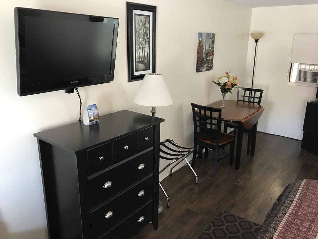 Selkirk Motel Colville Экстерьер фото
