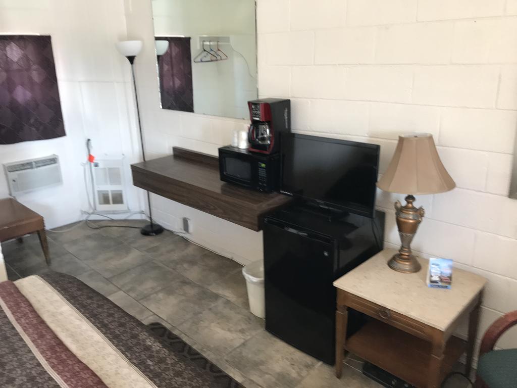 Selkirk Motel Colville Экстерьер фото