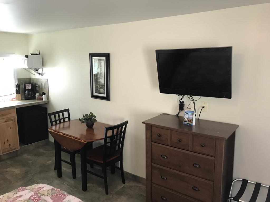Selkirk Motel Colville Экстерьер фото