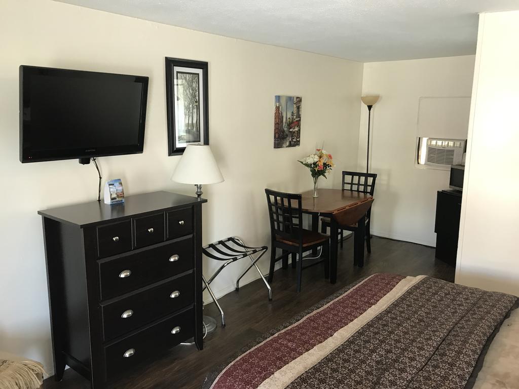 Selkirk Motel Colville Экстерьер фото
