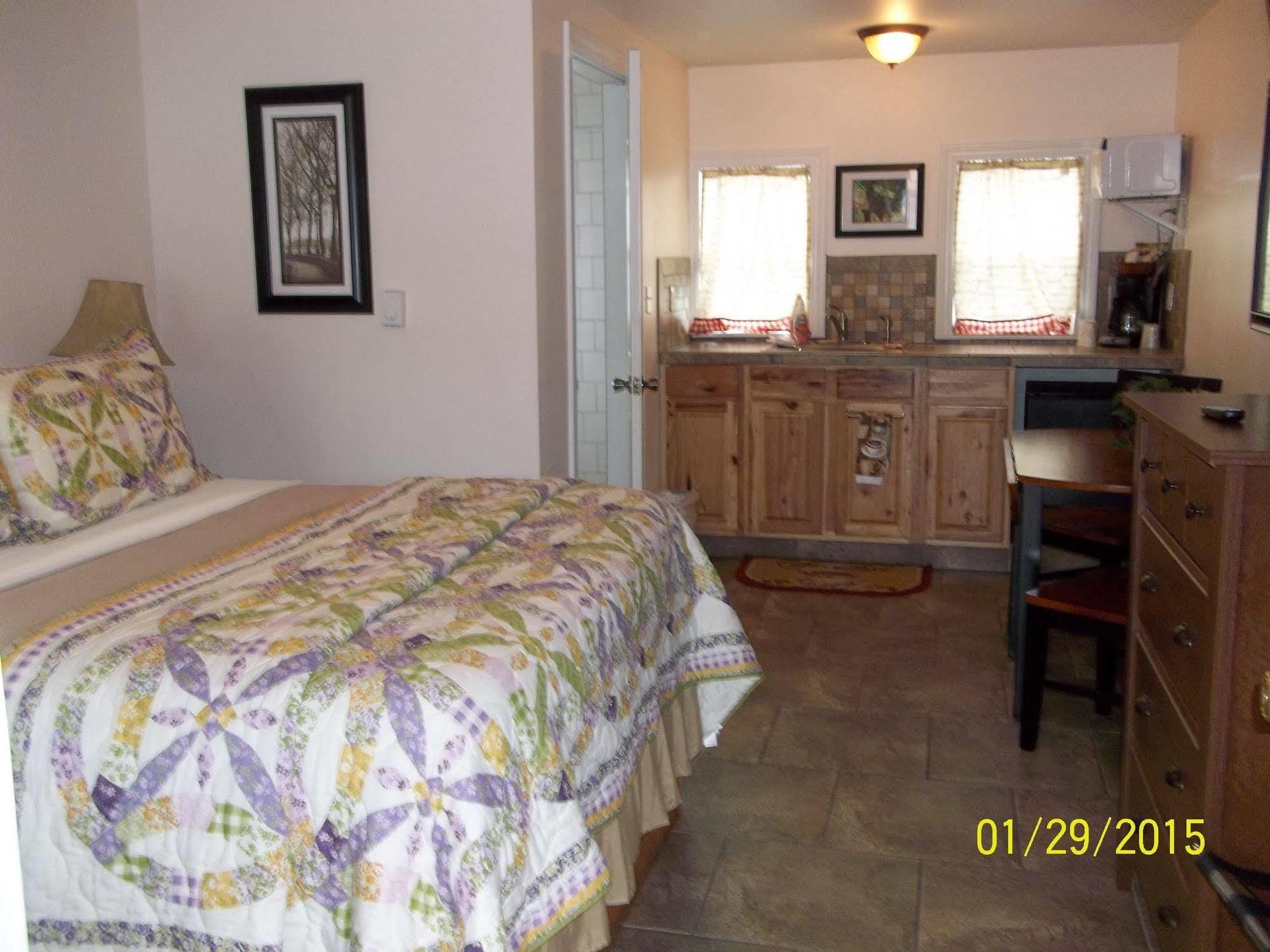 Selkirk Motel Colville Экстерьер фото