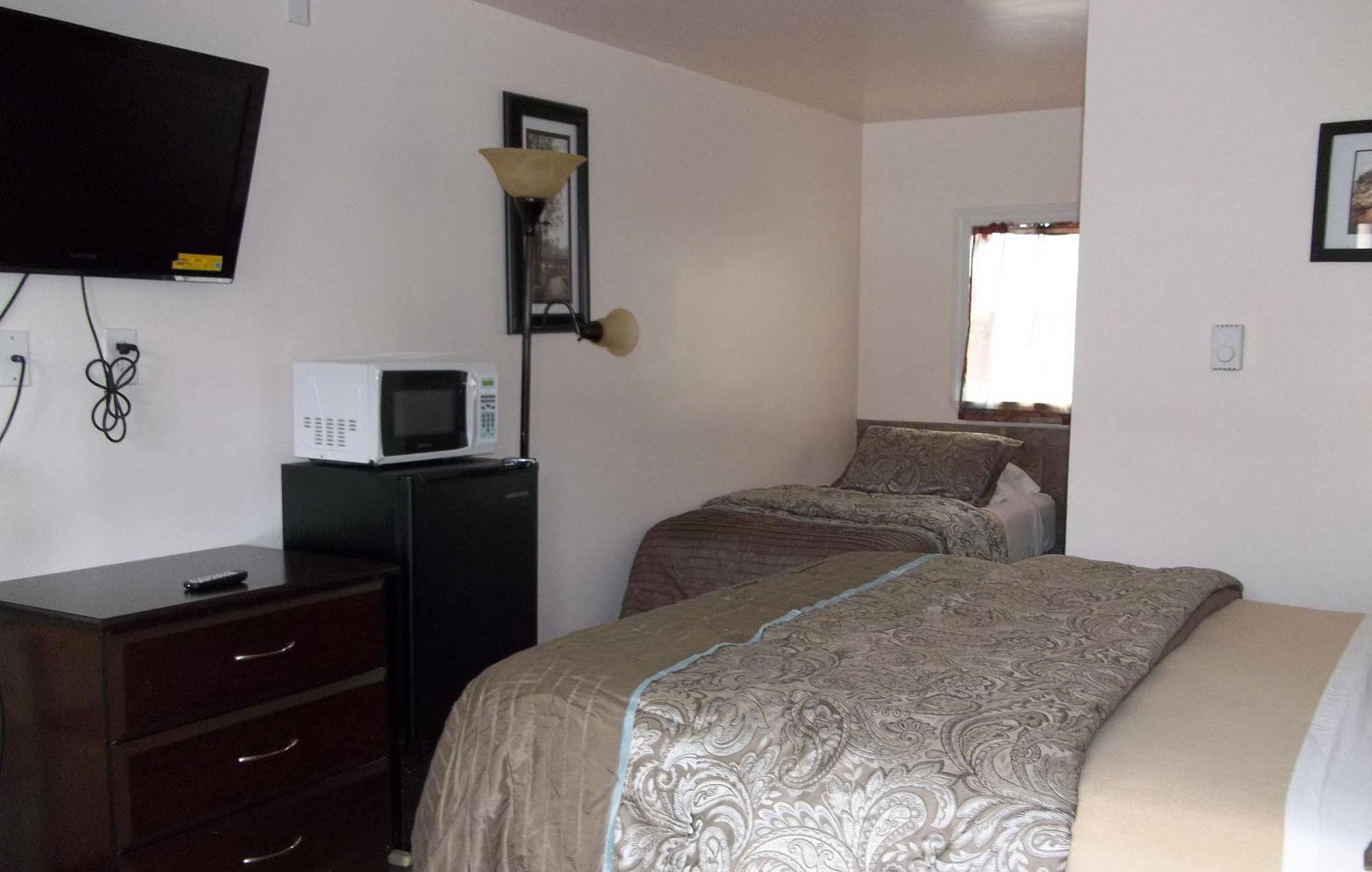 Selkirk Motel Colville Экстерьер фото